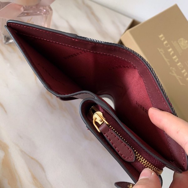 버버리 지갑신상 B31005-3