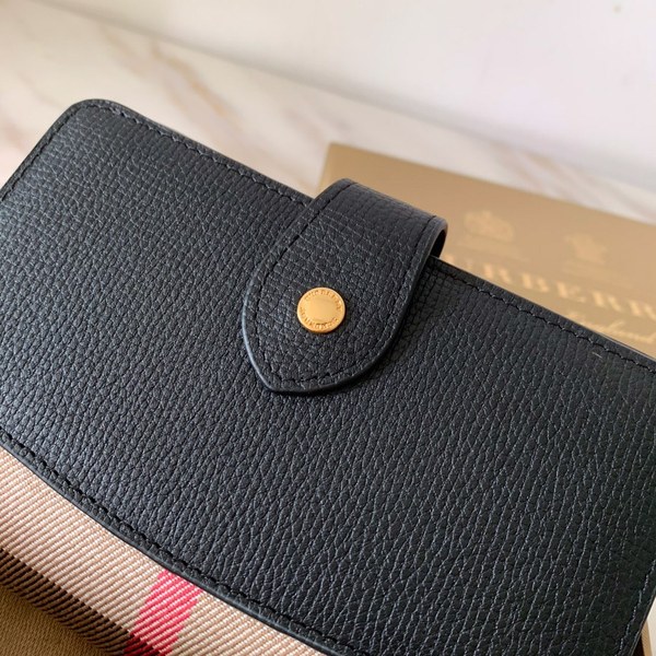 버버리 지갑 신상 B31005-4