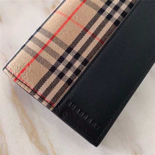 버버리 장지갑 신상 B63632