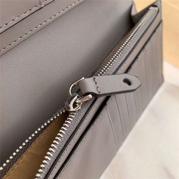 버버리 장지갑 신상 B63632