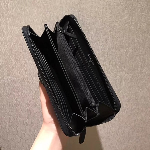 샤넬 보이 장지갑 블랙