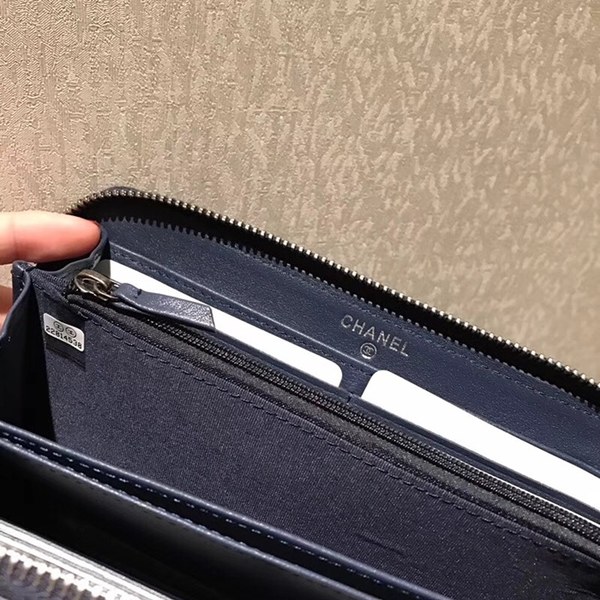 샤넬 보이 장지갑 블루
