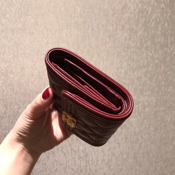 샤넬 보이 반지갑 램스킨 와인 금장