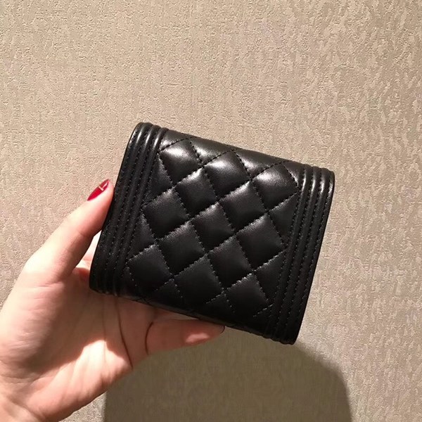 샤넬 보이 반지갑 램스킨 블랙 금장