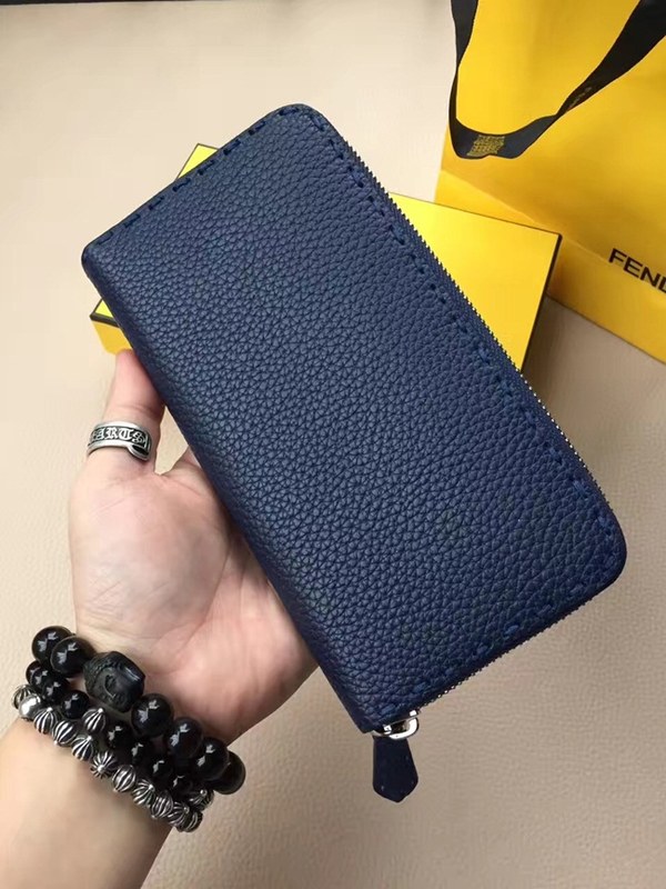 펜디 캐비어 지퍼장지갑 0210