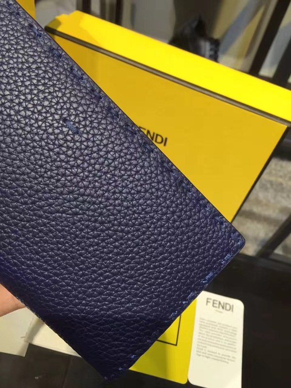 펜디 캐비어 장지갑 0186