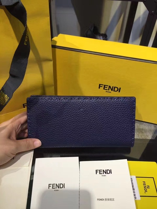 펜디 캐비어 장지갑 0186