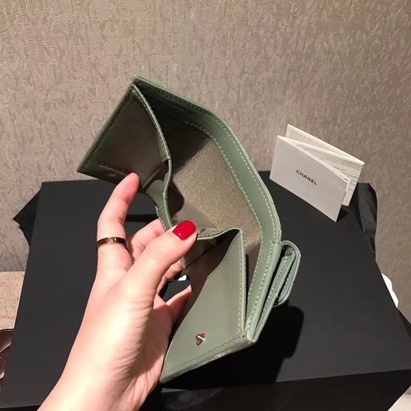 샤넬 램스킨 반지갑 c89