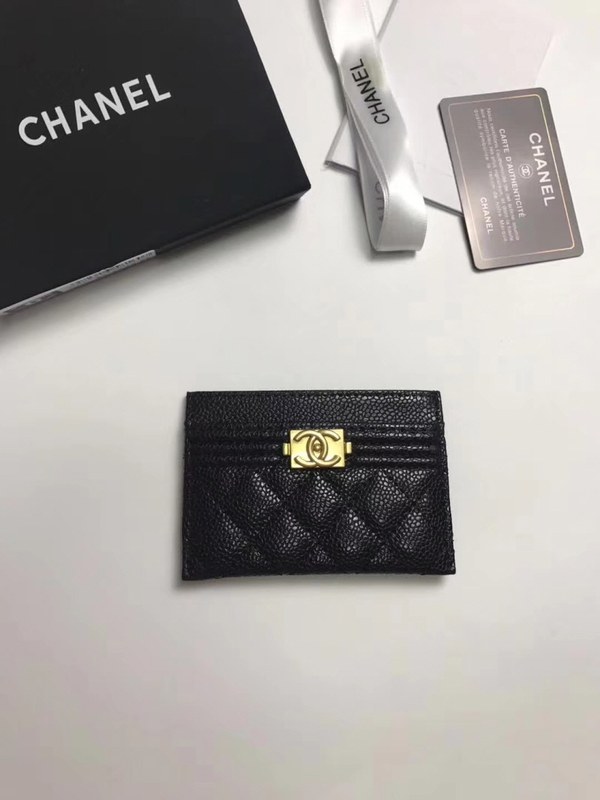 Chanel 2020 여성용 보이 엔틱 카드홀더 금장,은장