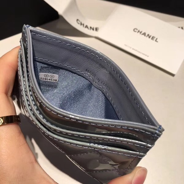 샤넬 카드지갑 유광 블루