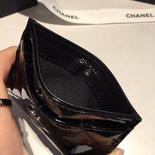 샤넬 카드지갑 유광 블랙
