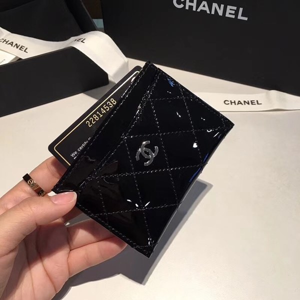 샤넬 카드지갑 유광 블랙