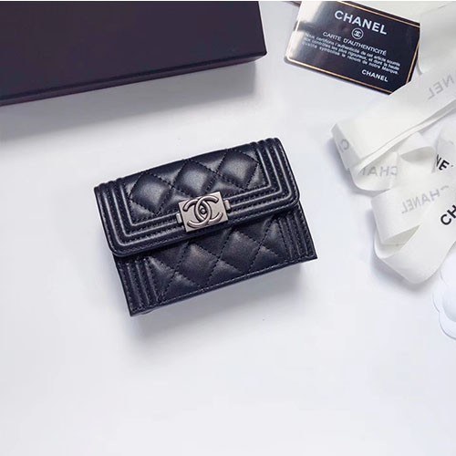 [CHANEL]샤넬 보이 카드지갑-6 램스킨 은장