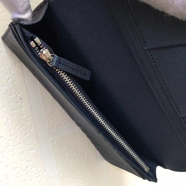 펜디 캐비어 장지갑 D55017