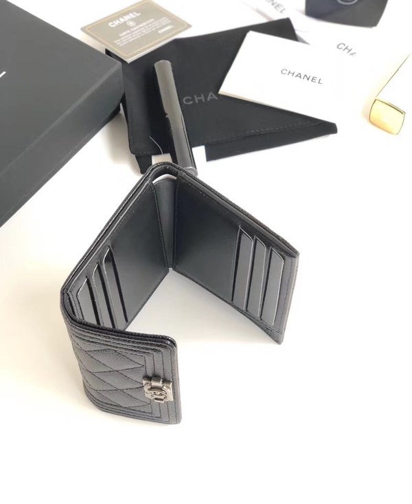 샤넬 LEBOY 지갑 케비어 은장 AS5041