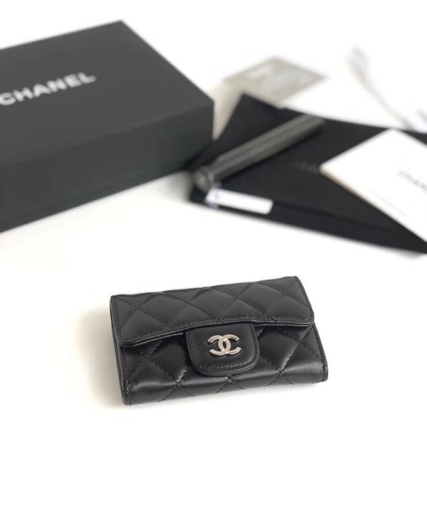 샤넬 카드지갑 램스킨 은장 A80799