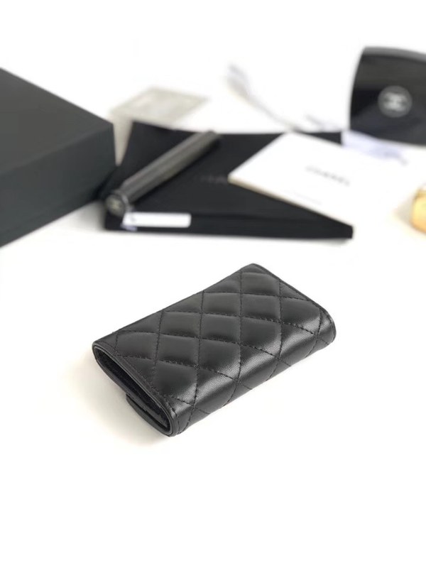 샤넬 카드지갑 램스킨 은장 A80799