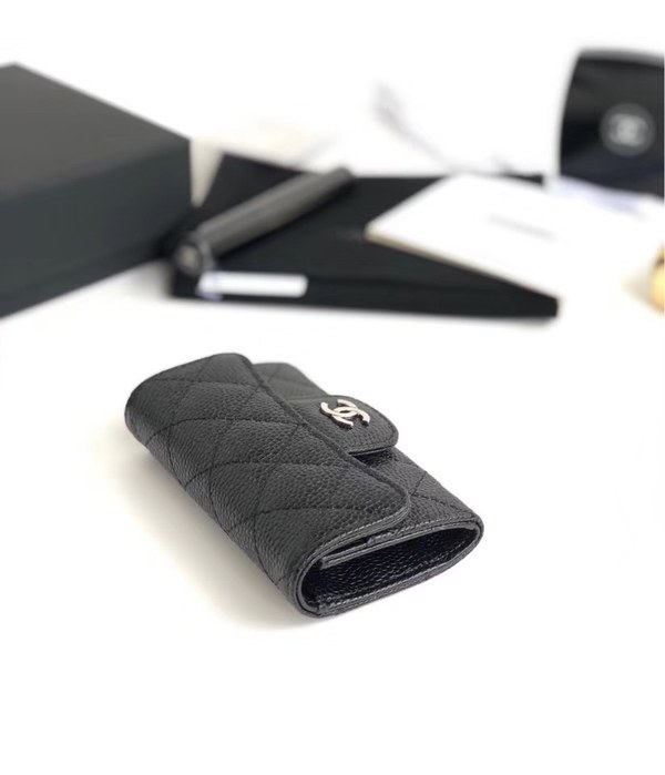 샤넬 카드지갑 케비어 은장 A80799