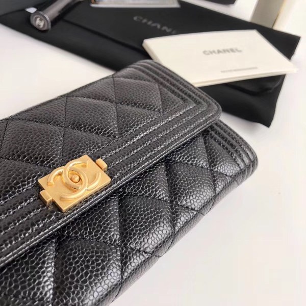 샤넬 장지갑 케비어 금장 AS7088