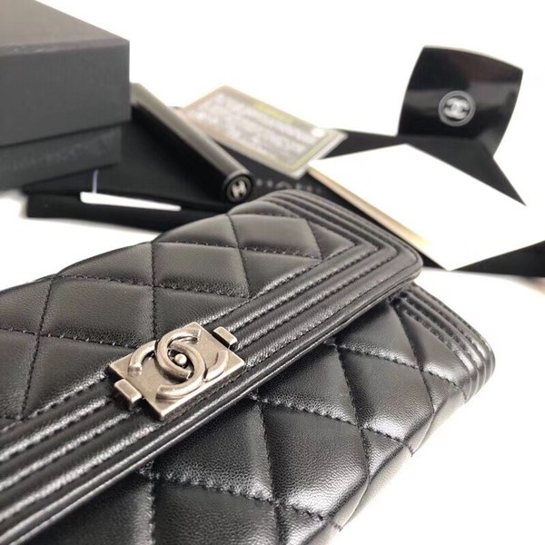 샤넬 장지갑 은장 AS5007