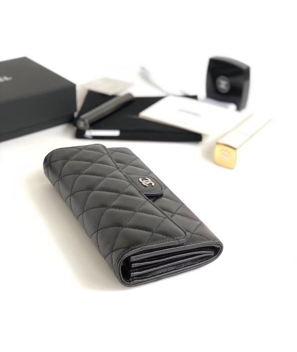 샤넬 장지갑 은장 AS5009