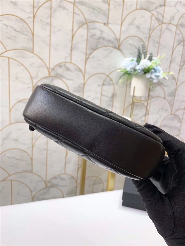 샤넬 파우치 C45013