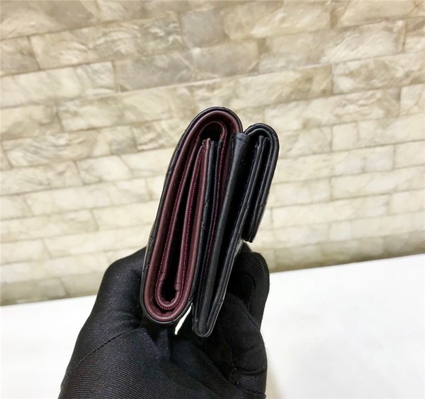 샤넬 램스킨 은장 지갑 C84401