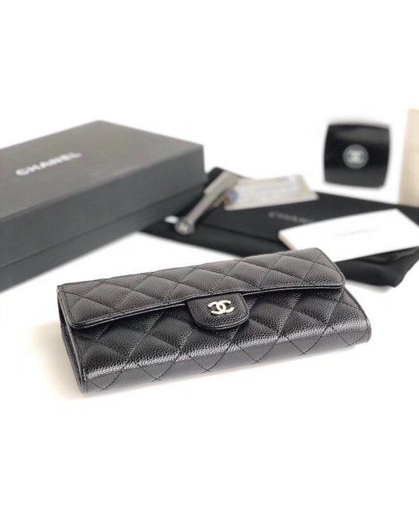 샤넬 캐비어 장지갑 은장 AS5008