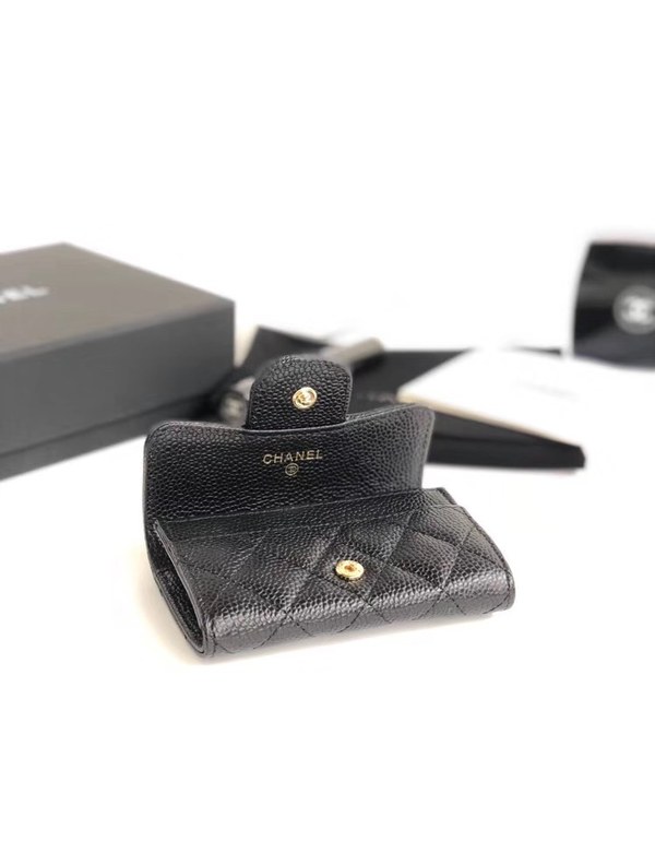 샤넬 카드지갑 케비어 금장  A80799