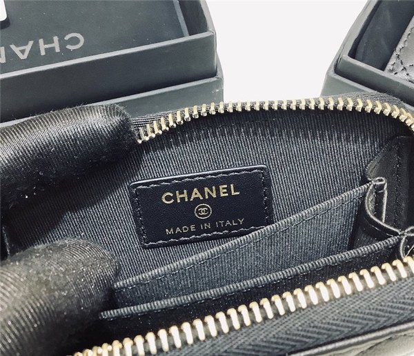 샤넬 카드지갑 신상