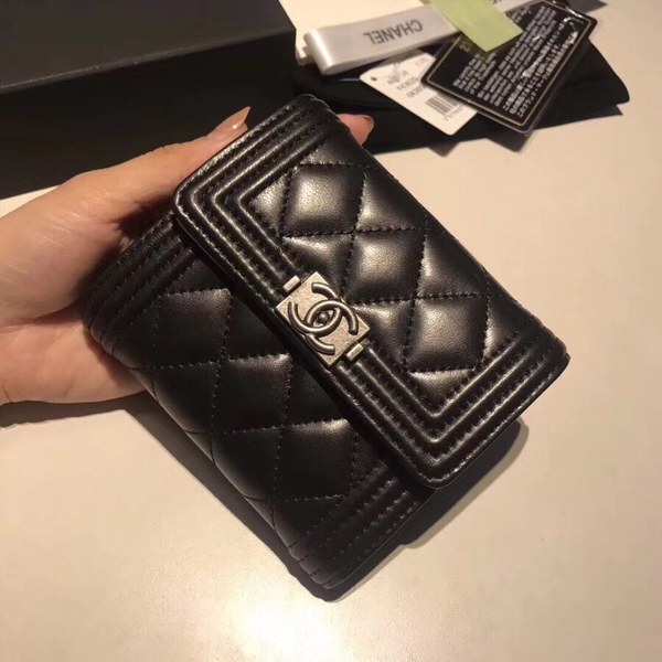 샤넬지갑 양가죽  은장 11CM AS87555
