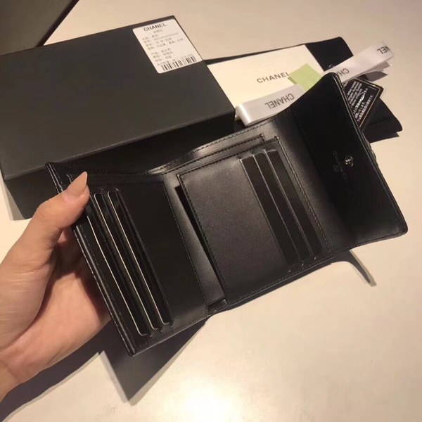 샤넬지갑 양가죽  은장 11CM AS87555