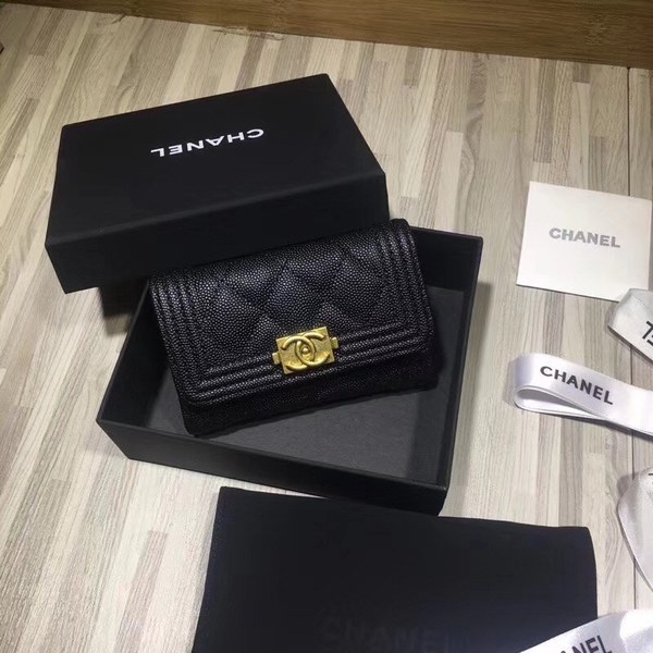7위 Chanel 샤넬 여성용 보이 캐비어 카드지갑 4가지색상