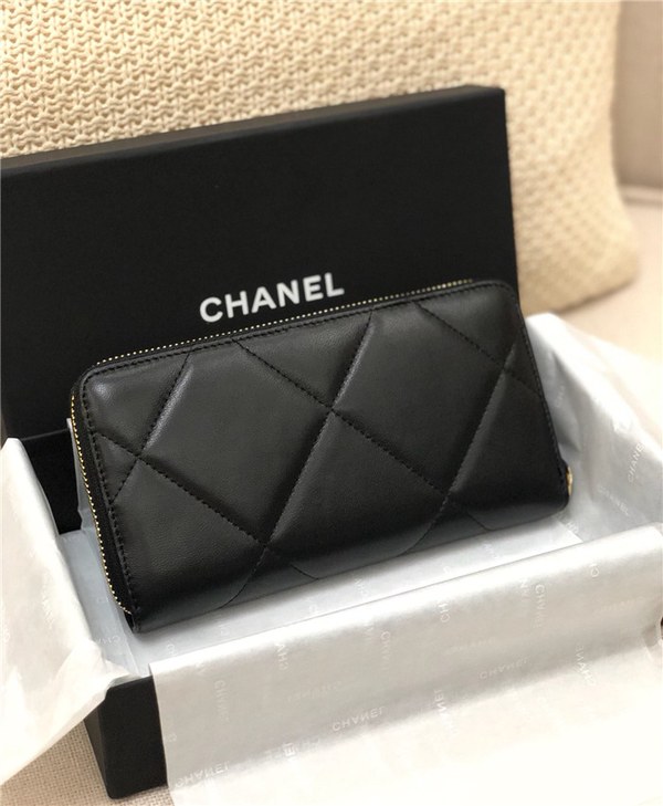 32위 CHANEL 샤넬 지퍼 장지갑 AP0946 신상