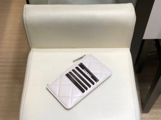 Chanel 2020 Ladies Wallet / Coin Purse / Card Purse / Phone Case