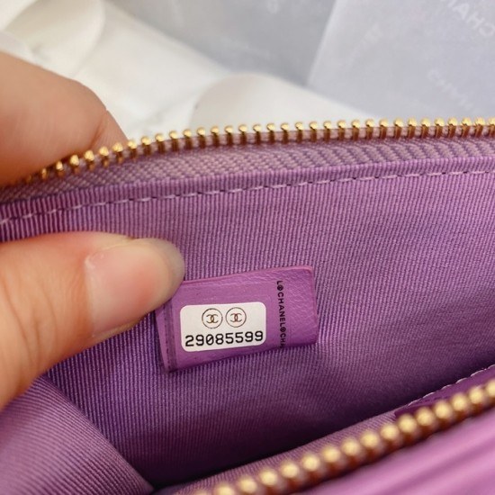 샤넬 2020 여성용 레더 장지갑  / 동전지갑 / 카드지갑 / 휴대폰 케이스,CHAW0083,18cm.연퍼플(금장)