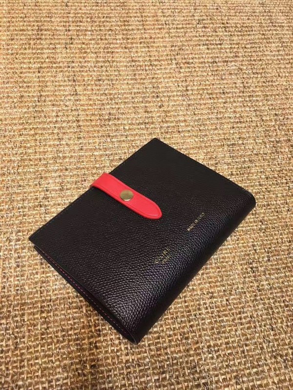 셀린느 멀티펑션 여권장지갑 104813-1