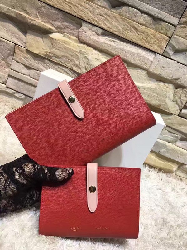 셀린느 멀티펑션 여권장지갑 104813