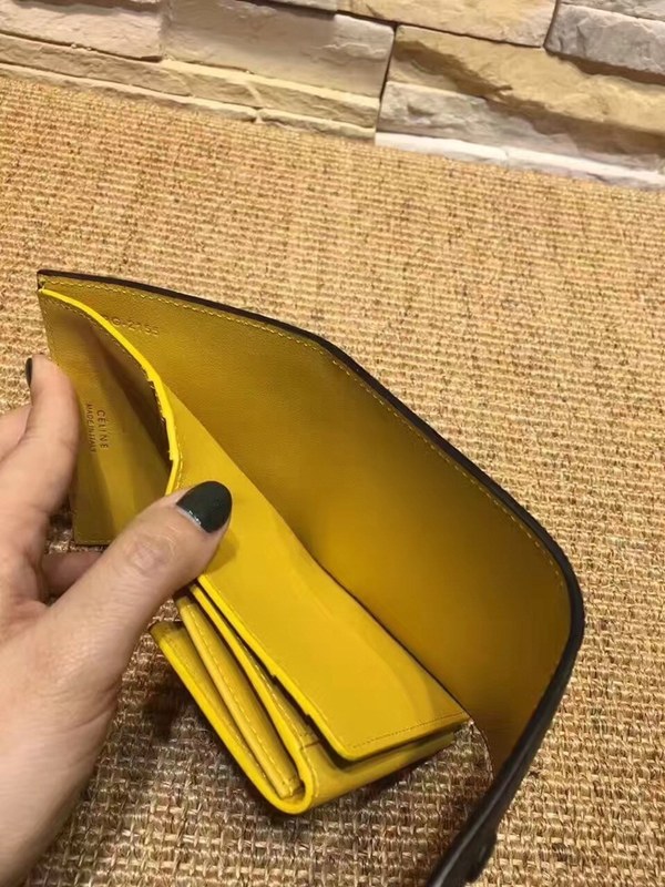 셀린느 반지갑 104903-2