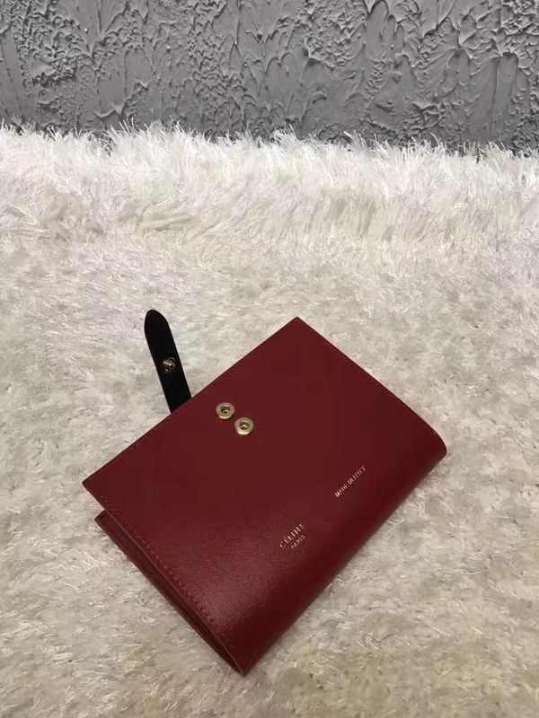 셀린느 멀티펑션 여권장지갑 104813-11