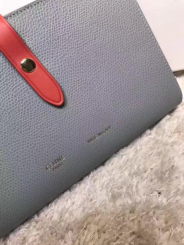 셀린느 멀티펑션 여권장지갑 104813-9