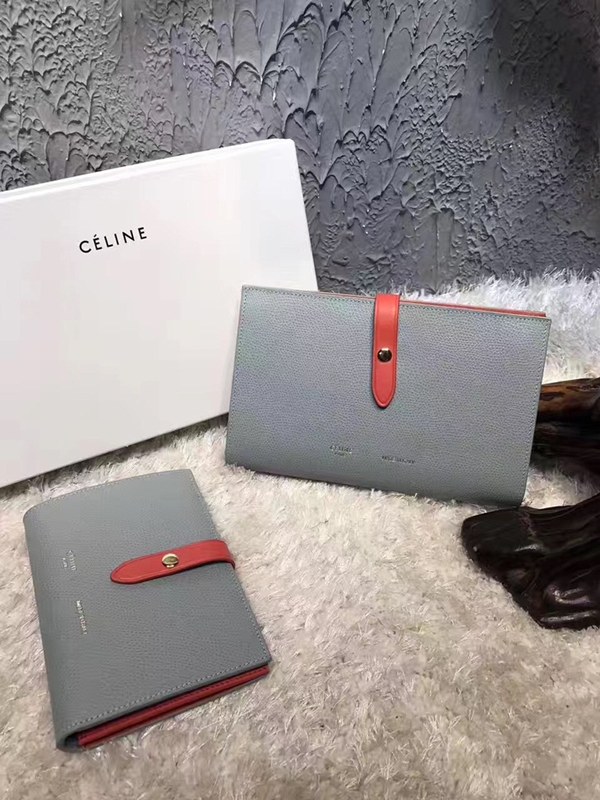 셀린느 멀티펑션 여권장지갑 104813-9