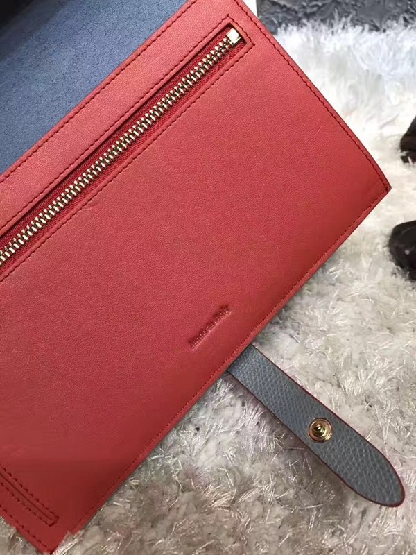 셀린느 멀티펑션 여권장지갑 104813-9