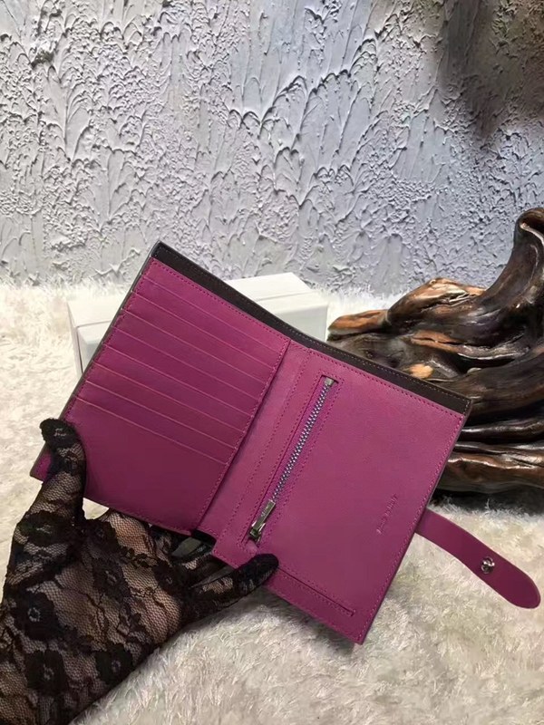 셀린느 멀티펑션 여권장지갑 104813-8