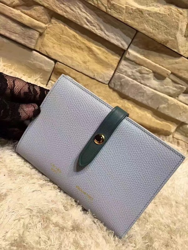 셀린느 멀티펑션 여권장지갑 104813-4