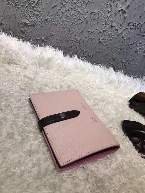 셀린느 멀티펑션 여권장지갑 104813-3