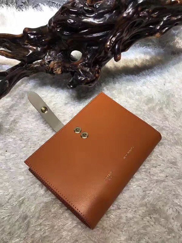 셀린느 멀티펑션 여권장지갑 104813-12