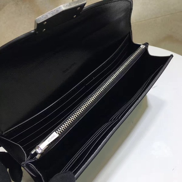 셀린느 트로트 장지갑 107853-4