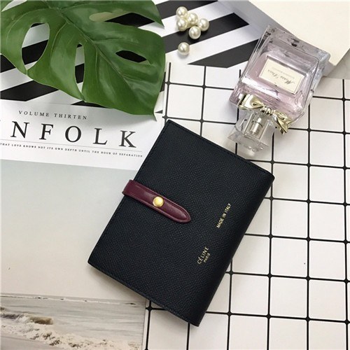 셀린느 지갑 C0146