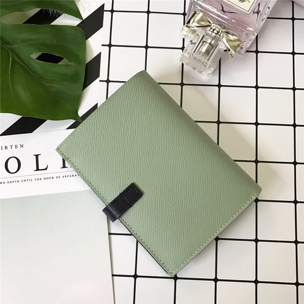 셀린느 지갑 C0146